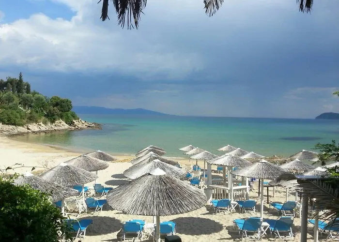 Nickolas Hotel