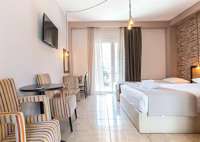 Nickolas Hotel PalaiónTsiflíkion