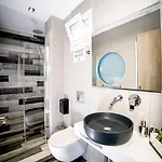 Nickolas Hotel 3*