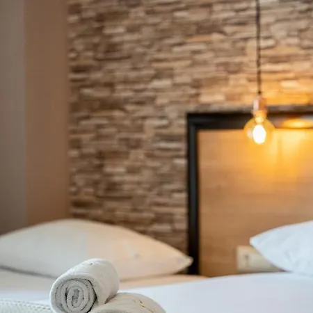 Hotel Nickolas Palaiontsiflikion