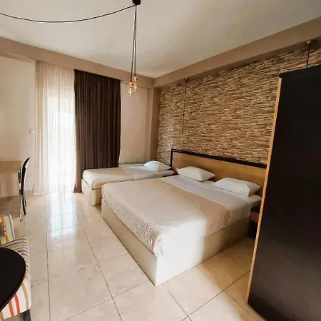 Hotel Nickolas