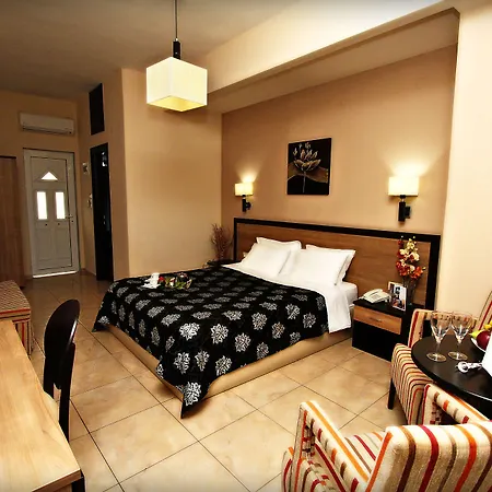 Nickolas 3* PalaiónTsiflíkion