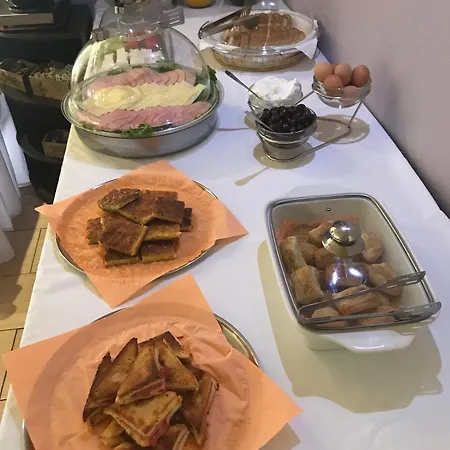 فندق Nickolas 3*