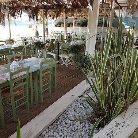 فندق Nickolas PalaiónTsiflíkion