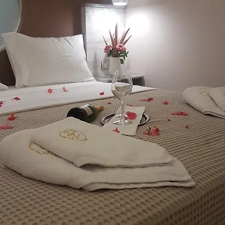 Nickolas فندق 3*