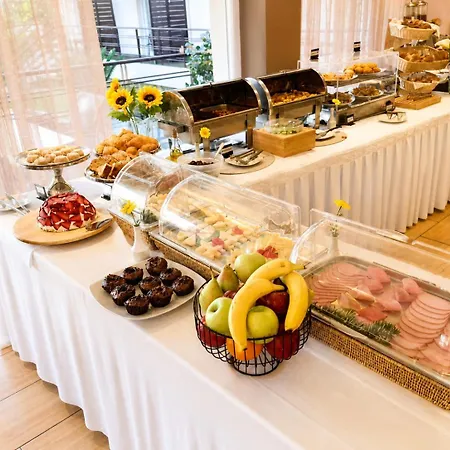 Nickolas Hotel 3*