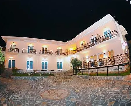 Nickolas Hotel 3*